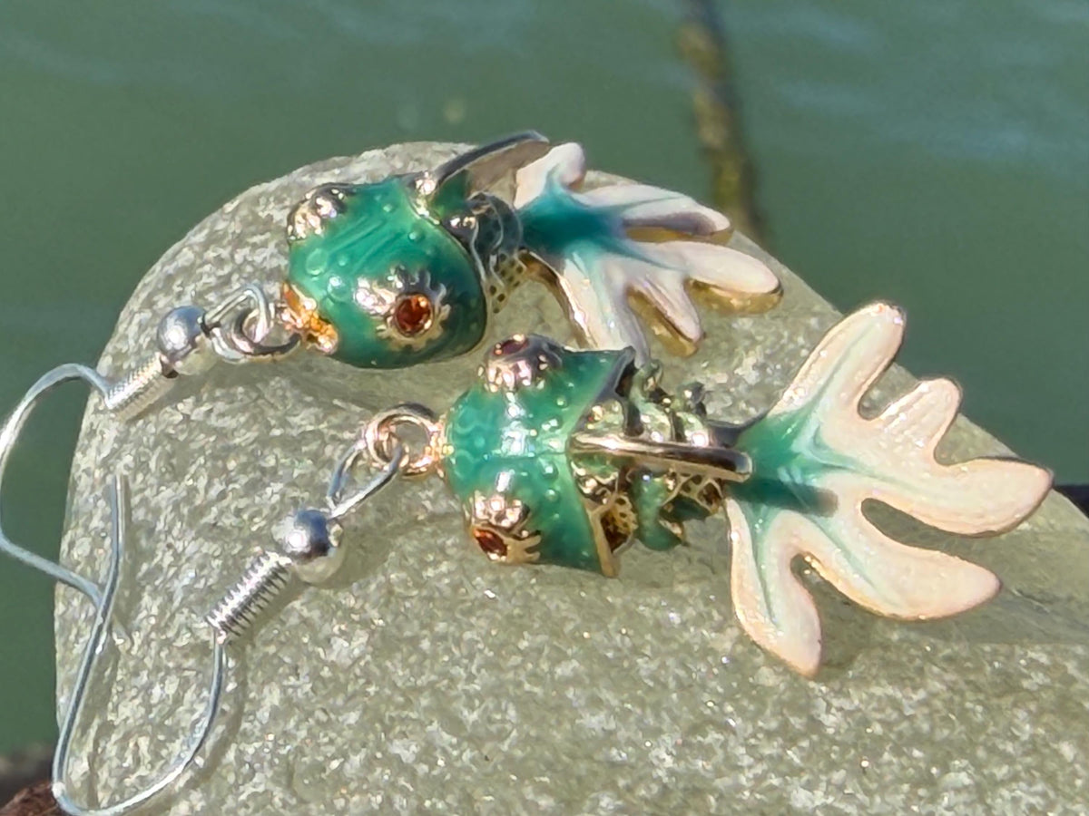 Articulated green fish earrings on recycled sterling silver. Boho earrings. Articulated jewellery. Cute unusual earrings. GIft for swimmer.