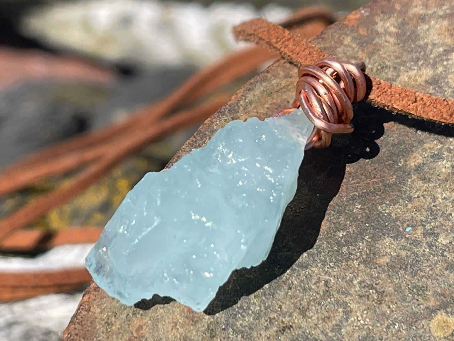 Aquamarine necklace on recycled copper. Handmade necklace, Aquamarine raw Crystal Point Chakra Reiki Healing Necklace. Romantic gift for her