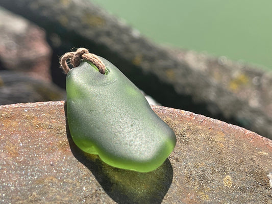 Rustic green sea glass necklace. Recycled necklace, eco friendly necklace. Surf necklace, hippy necklace. Gift for him, Sea glass pendant