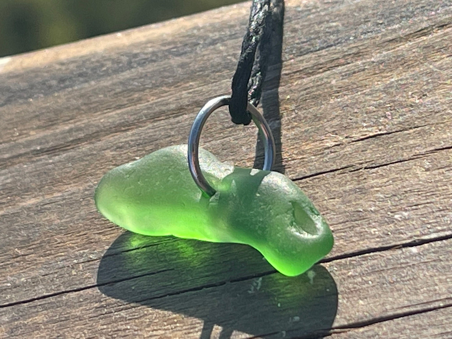 Green sea glass necklace. Recycled necklace, gift for him. Ethical jewellery. Sea glass pendant. Eco friendly necklace, boho surf jewellery