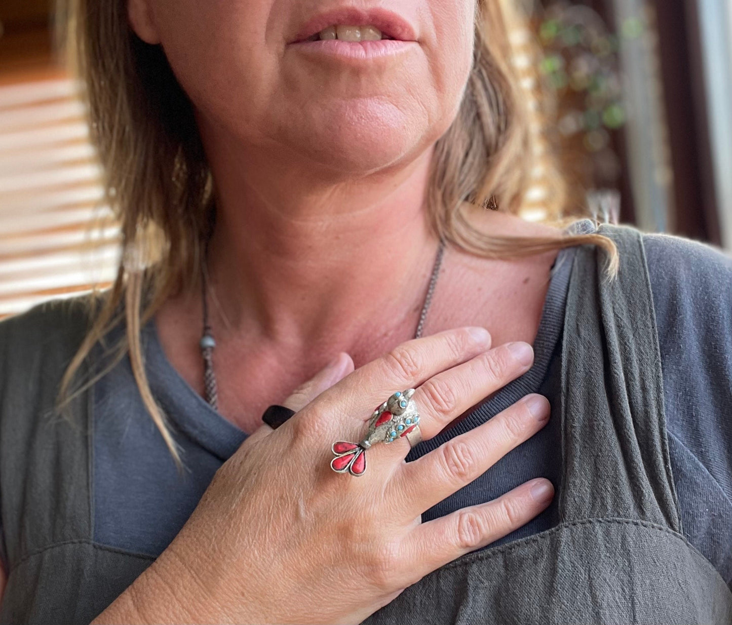 Large vintage bird ring, silver bird ring, vintage jewellery, boho jewellery, ethical jewellery, gypsy ring. Gypsy jewellery, red bird ring