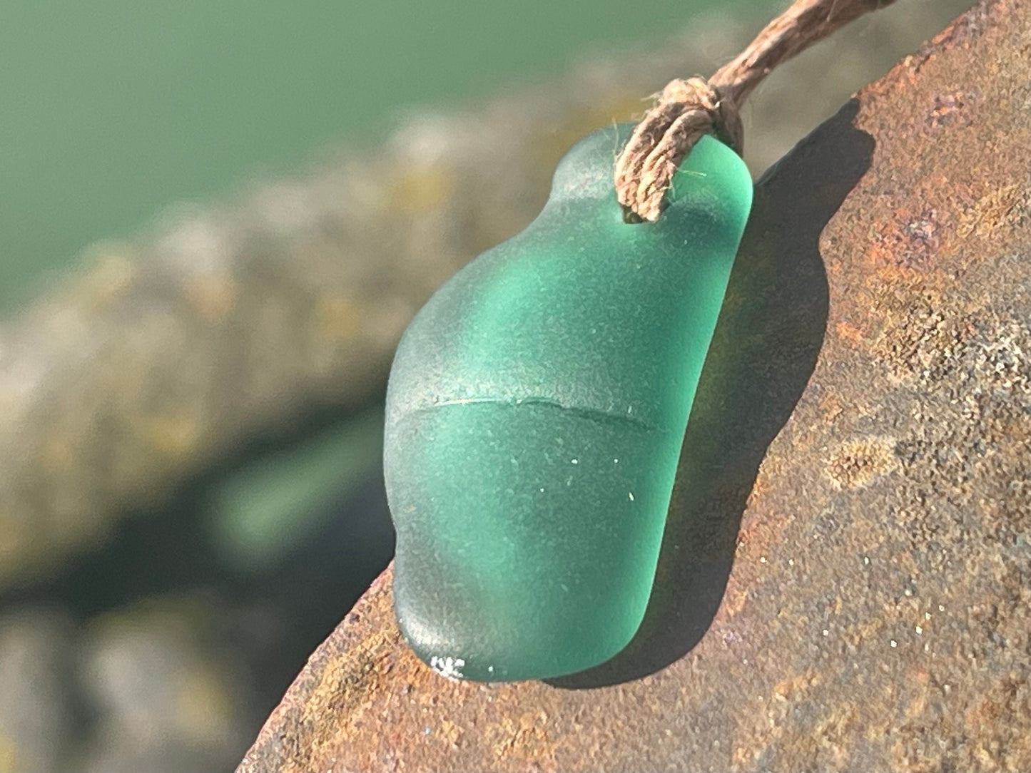 Green sea glass necklace. Recycled necklace, gift for him. Ethical jewellery. Sea glass pendant. Eco friendly necklace, boho surf jewellery