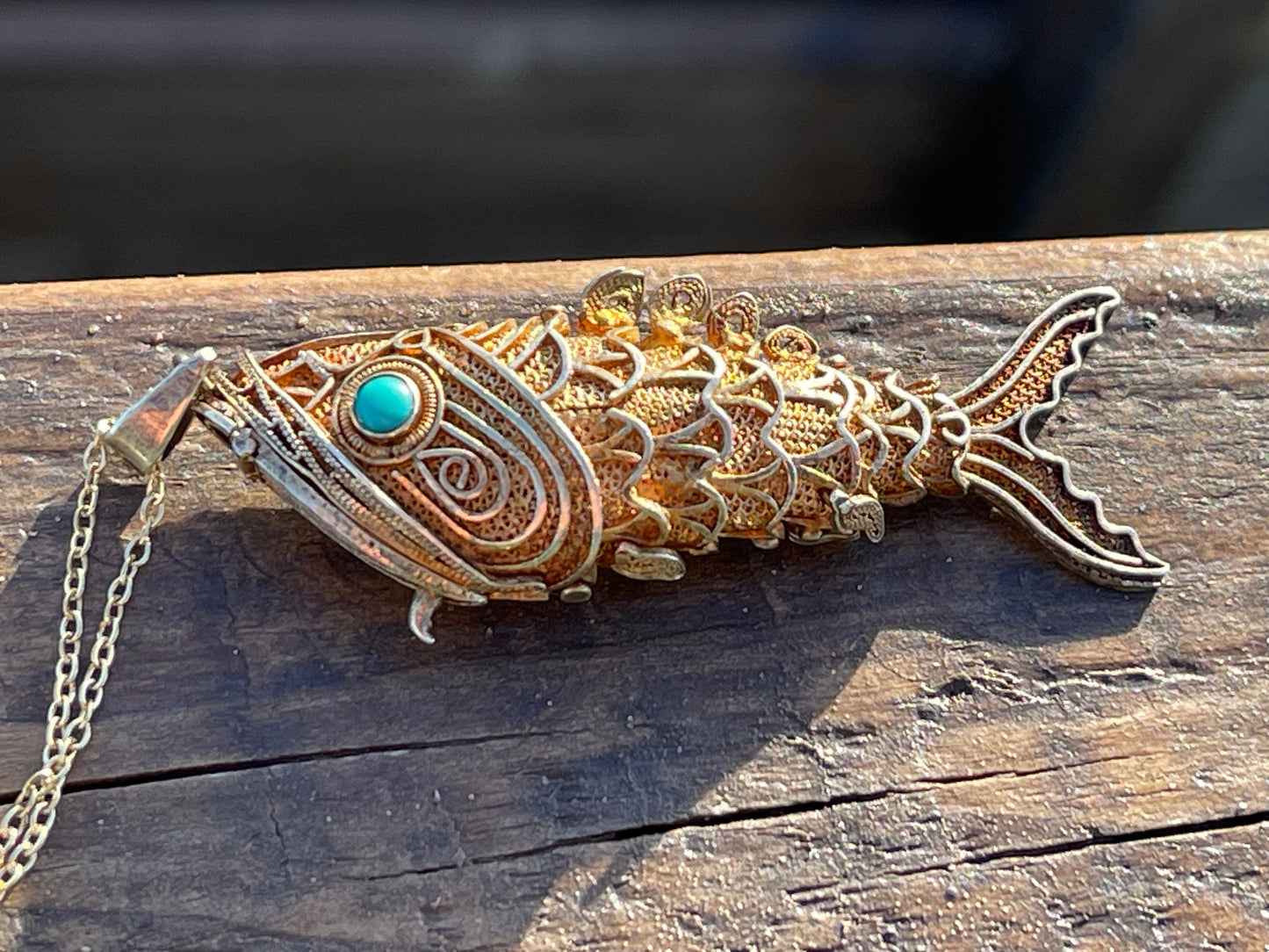 Articulated fish, vintage necklace, vintage jewellery, fish pendant, ethical jewellery, fish necklace, fish pendant, amazing necklace