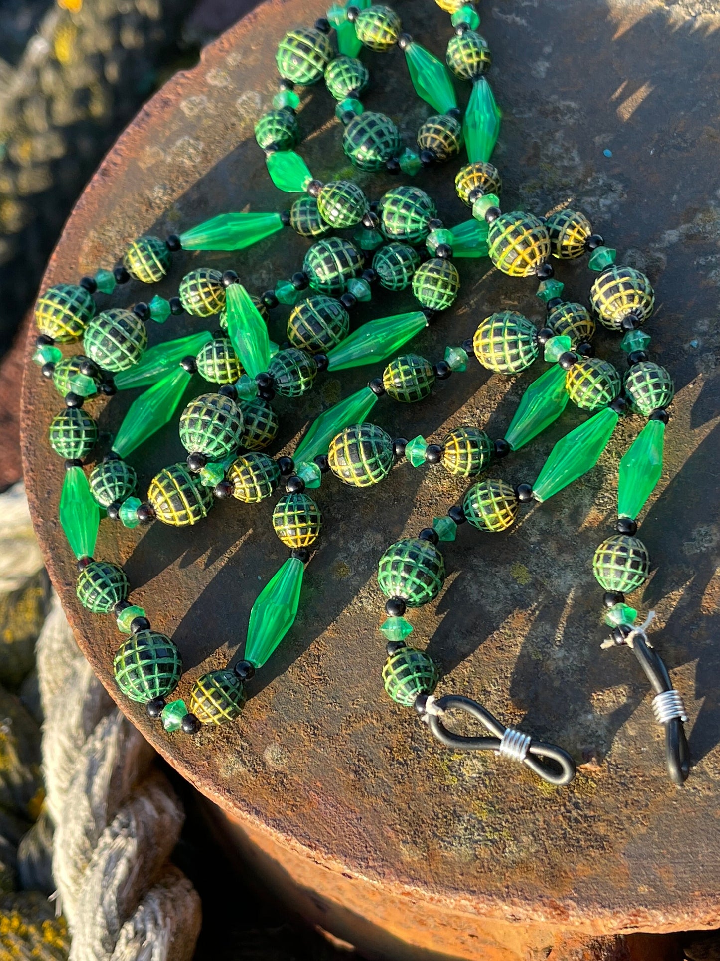 Recycled glasses chain, funky glasses holder, eco friendly glasses chain, ethical jewellery, green glasses chain, boho recycled jewellery