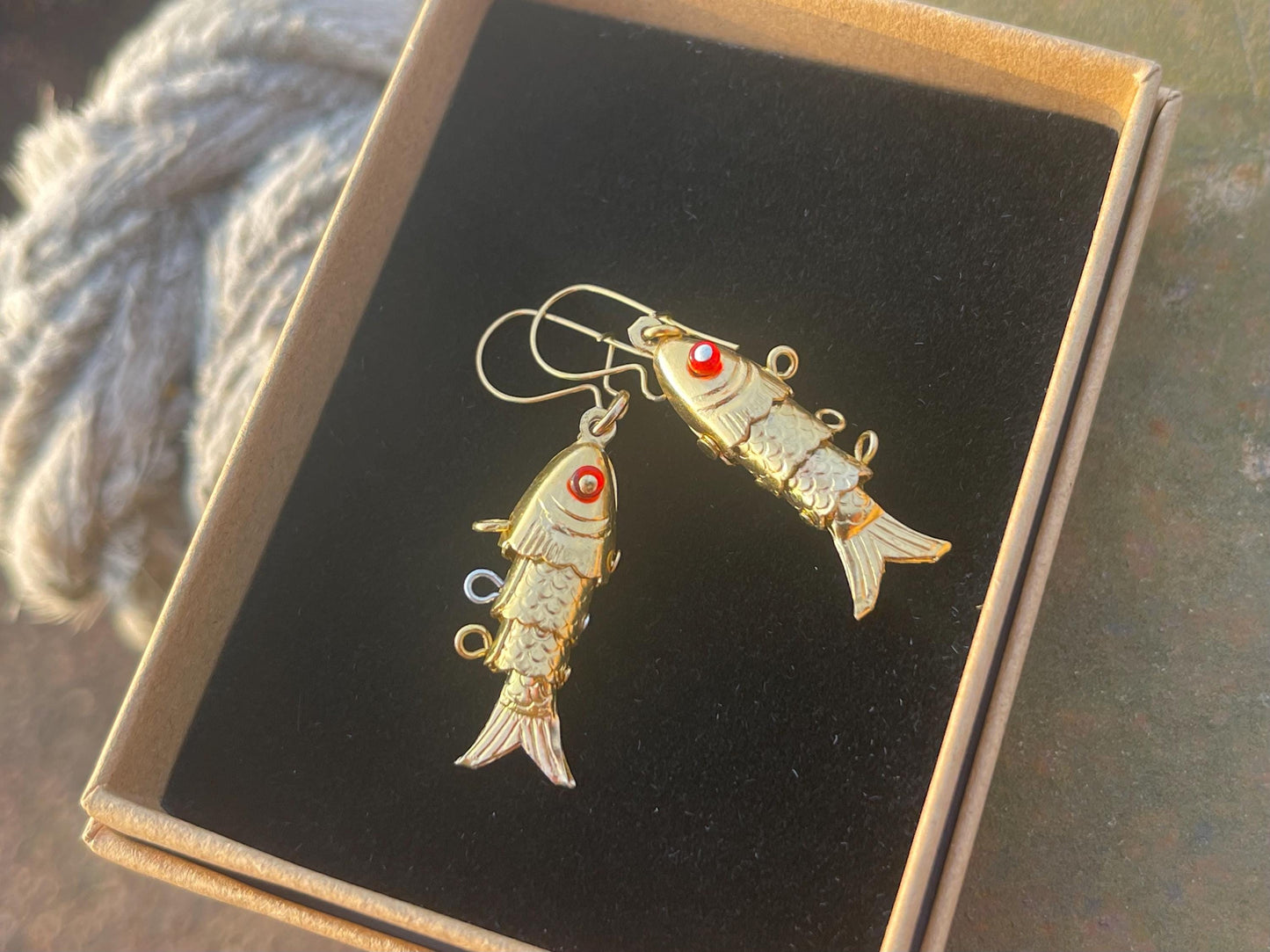 Vintage articulated fish earrings. Vintage jewellery, boho necklace, ethical jewellery, eco friendly gift for her, retro earrings