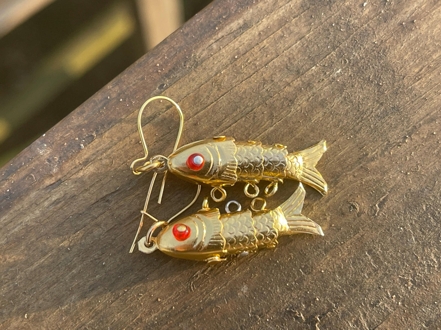 Vintage articulated fish earrings. Vintage jewellery, boho necklace, ethical jewellery, eco friendly gift for her, retro earrings