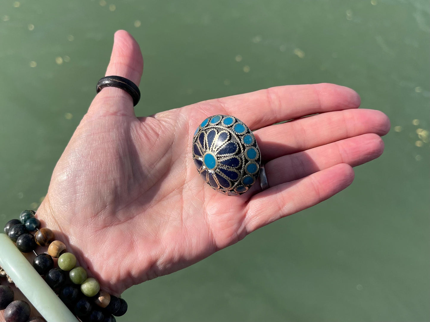 Fabulous vintage ring, large blue ring, boho vintage jewellery, ethical jewellery, gypsy ring. Gypsy jewellery, statement jewellery