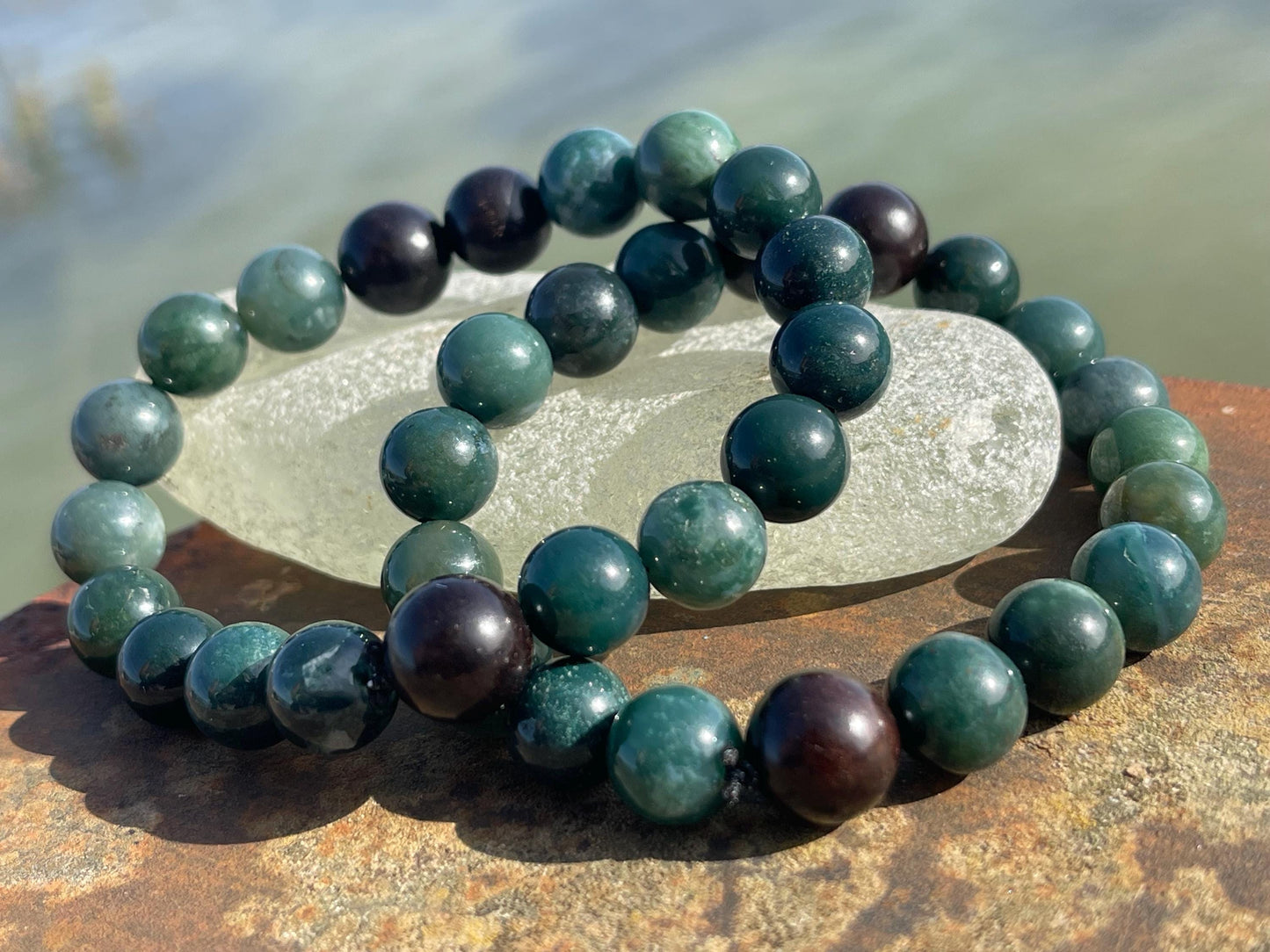 Moss agate gemstone bracelet, gift for him, tiger ebony wood bracelet, moss agate jewellery. Green bracelet for a man. Gifts for men.