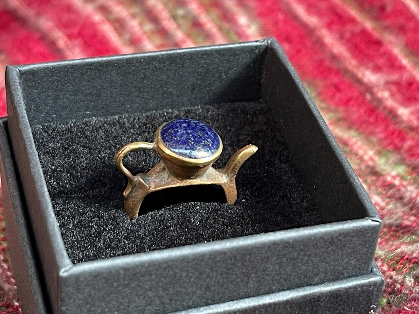 Romantic lapis lazuli ring, lapis jewellery, blue gemstone ring, boho ring, romantic gift for her. Ethical jewellery, gypsy ring