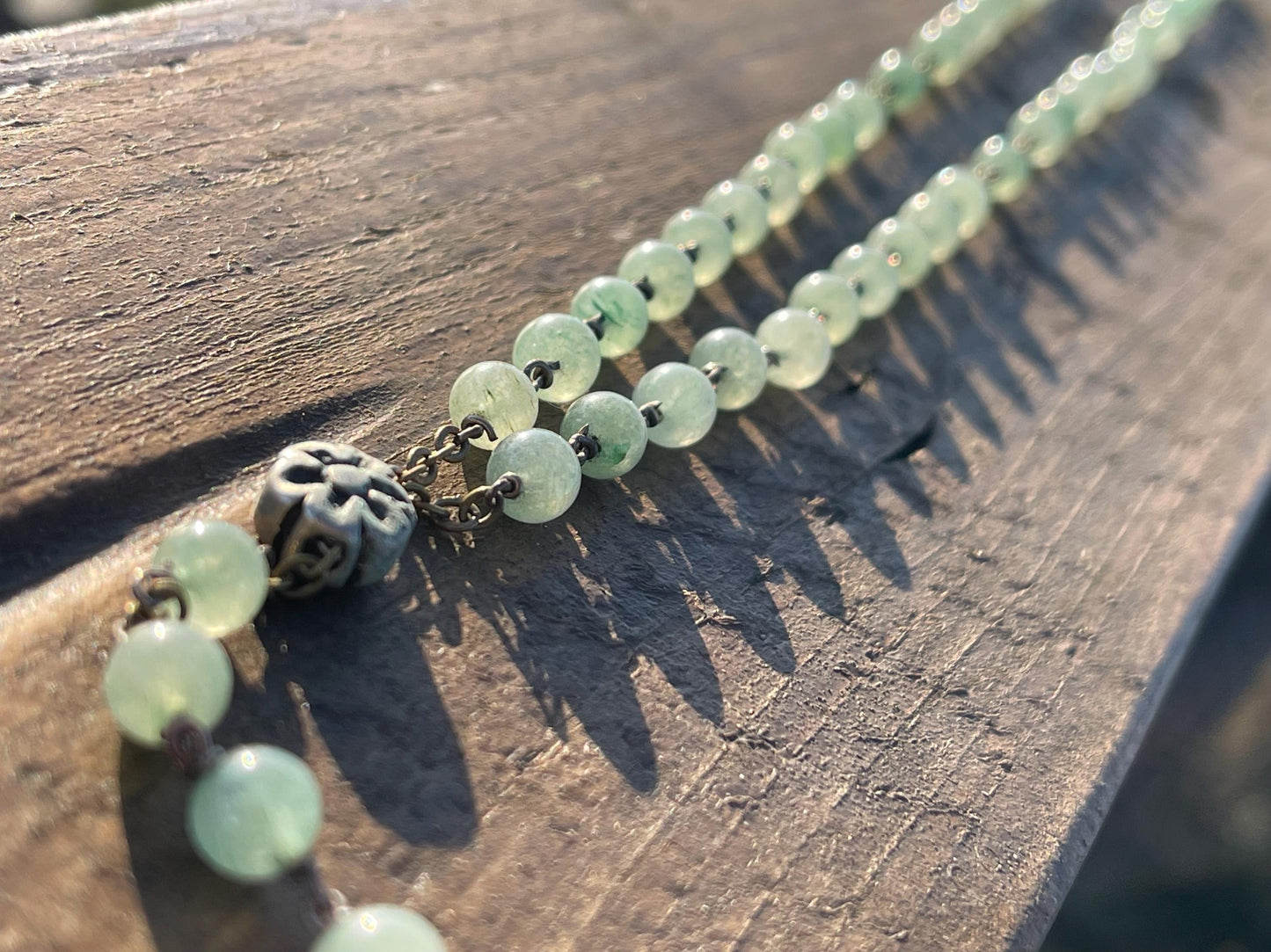 Vintage aventurine necklace. Long gemstone necklace. Romantic gift for her. Green gemstone jewellery.