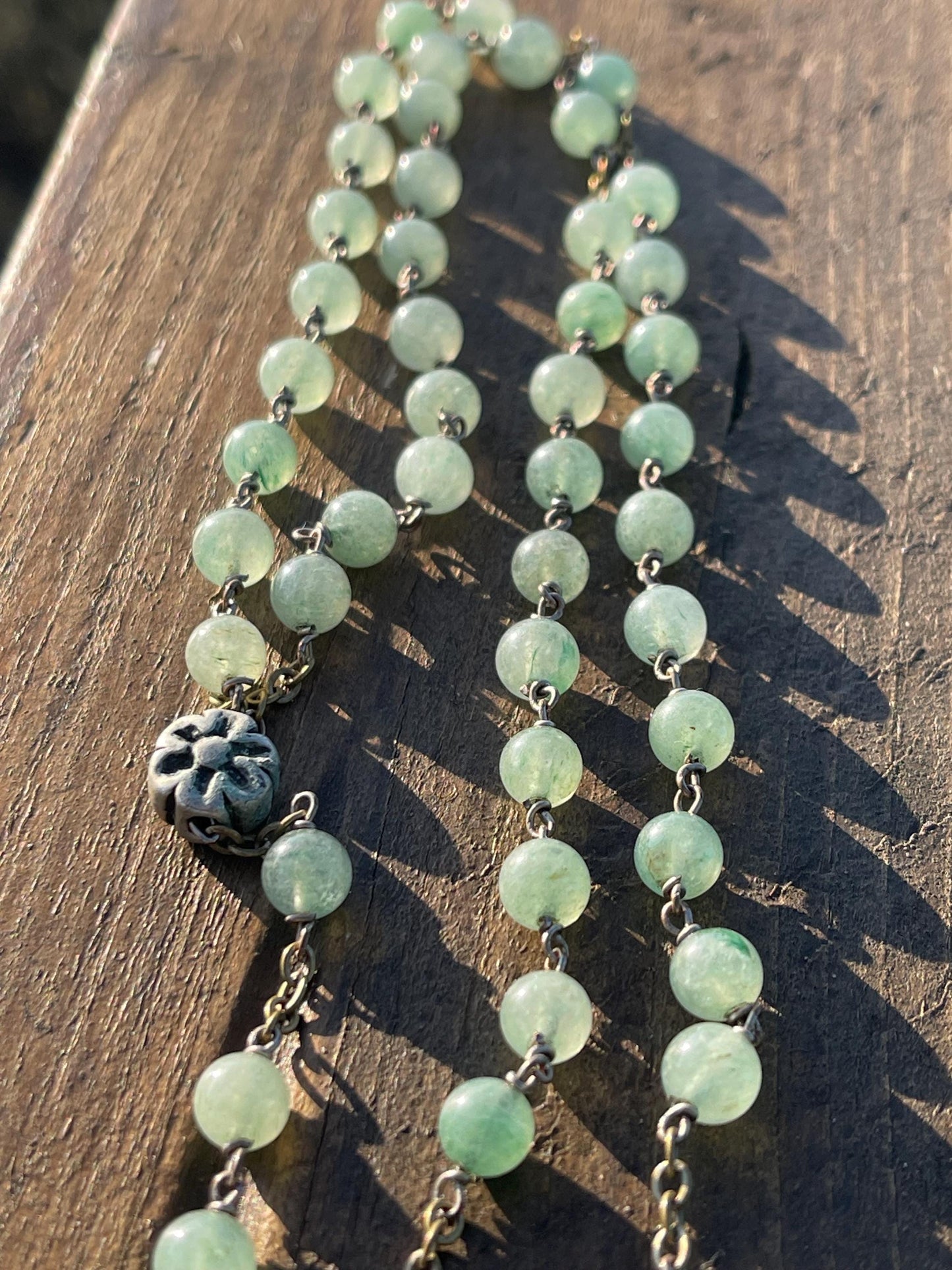 Vintage aventurine necklace. Long gemstone necklace. Romantic gift for her. Green gemstone jewellery.