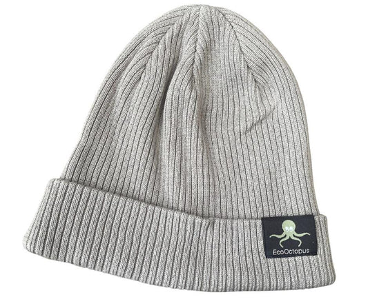 STEINGRAU. Umweltfreundliche Beanies. Hergestellt aus 100 % biologisch angebauter Baumwolle.