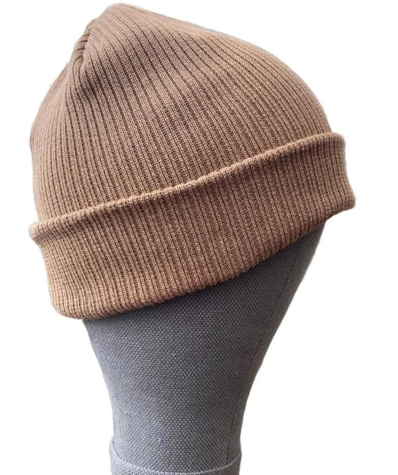 SAND. Umweltfreundliche Beanies. Hergestellt aus 100 % biologisch angebauter Baumwolle.