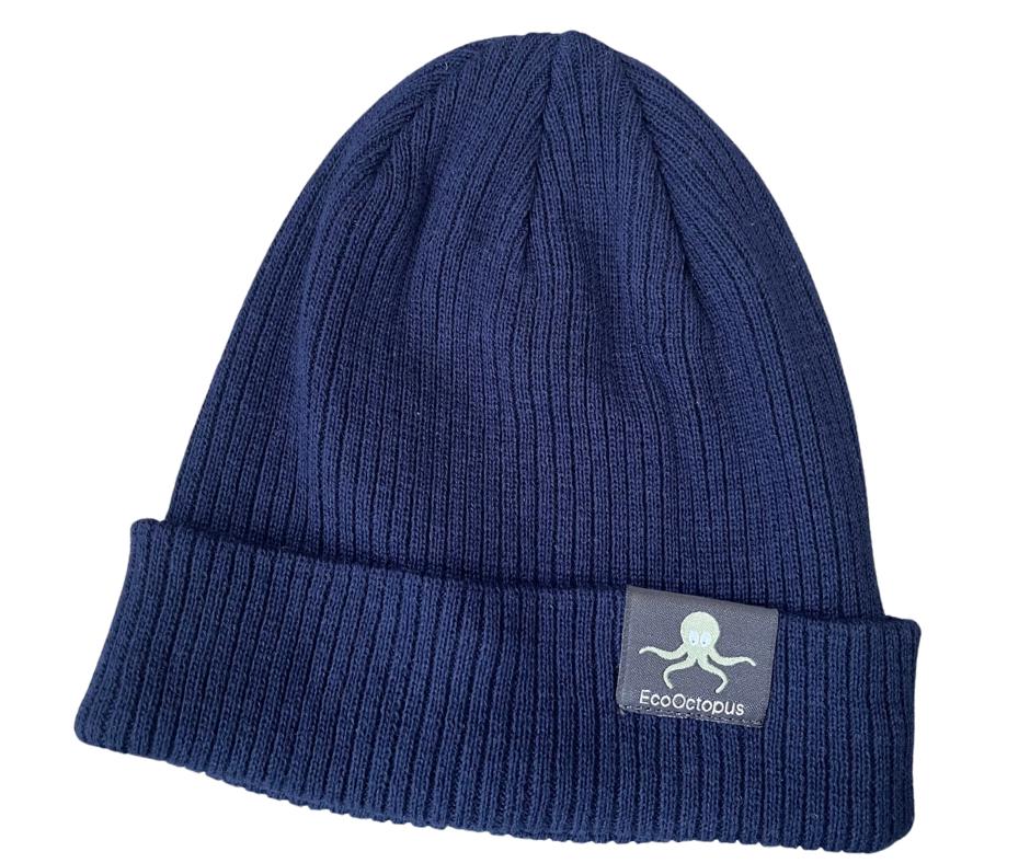 MARINEBLAU. Umweltfreundliche Beanies. Hergestellt aus 100 % biologisch angebauter Baumwolle.