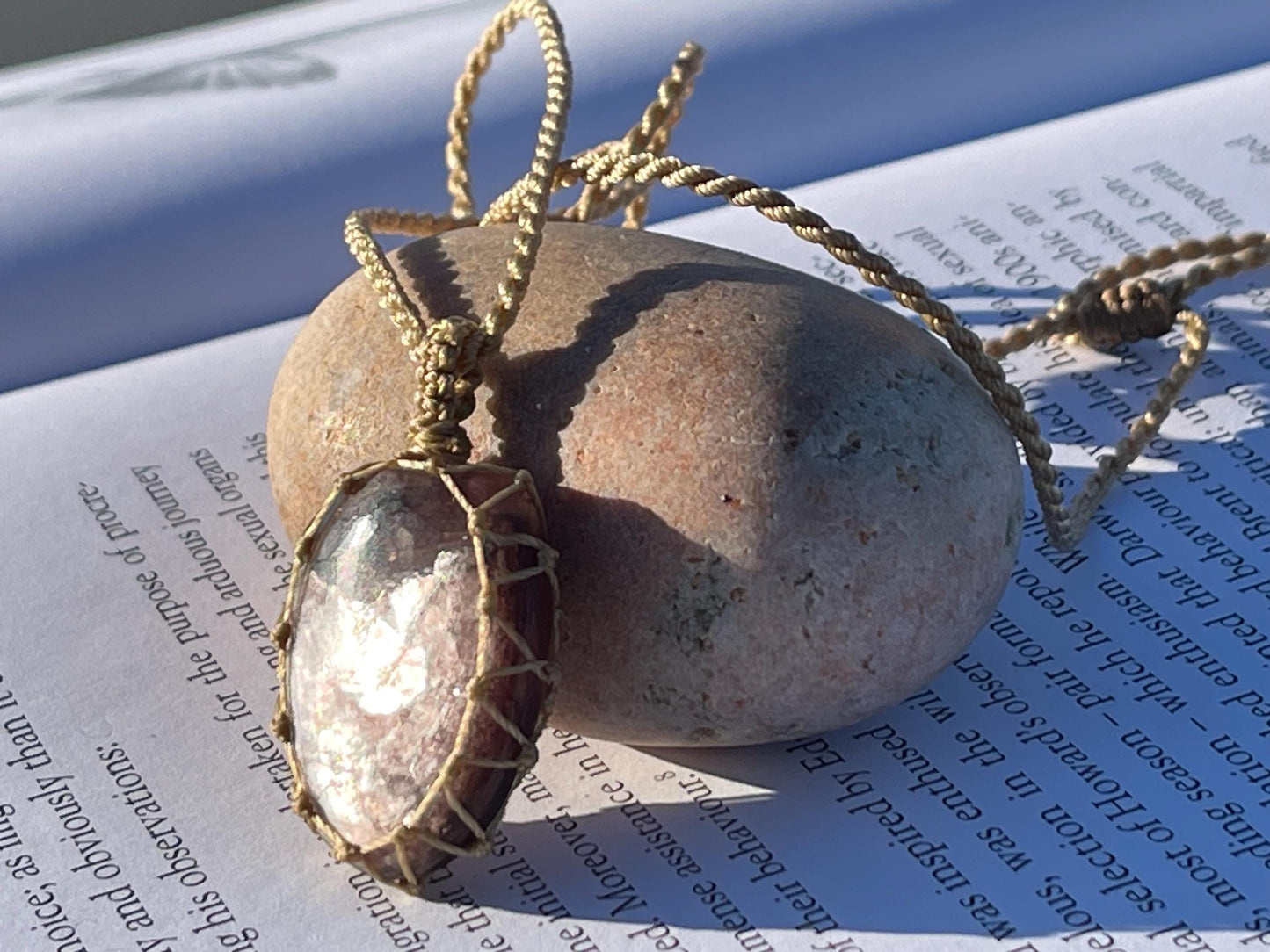 Stunning macrame labradorite necklace on an adjustable cord. Handmade gemstone necklace, boho jewellery. Macrame jewellery. Unique necklace.