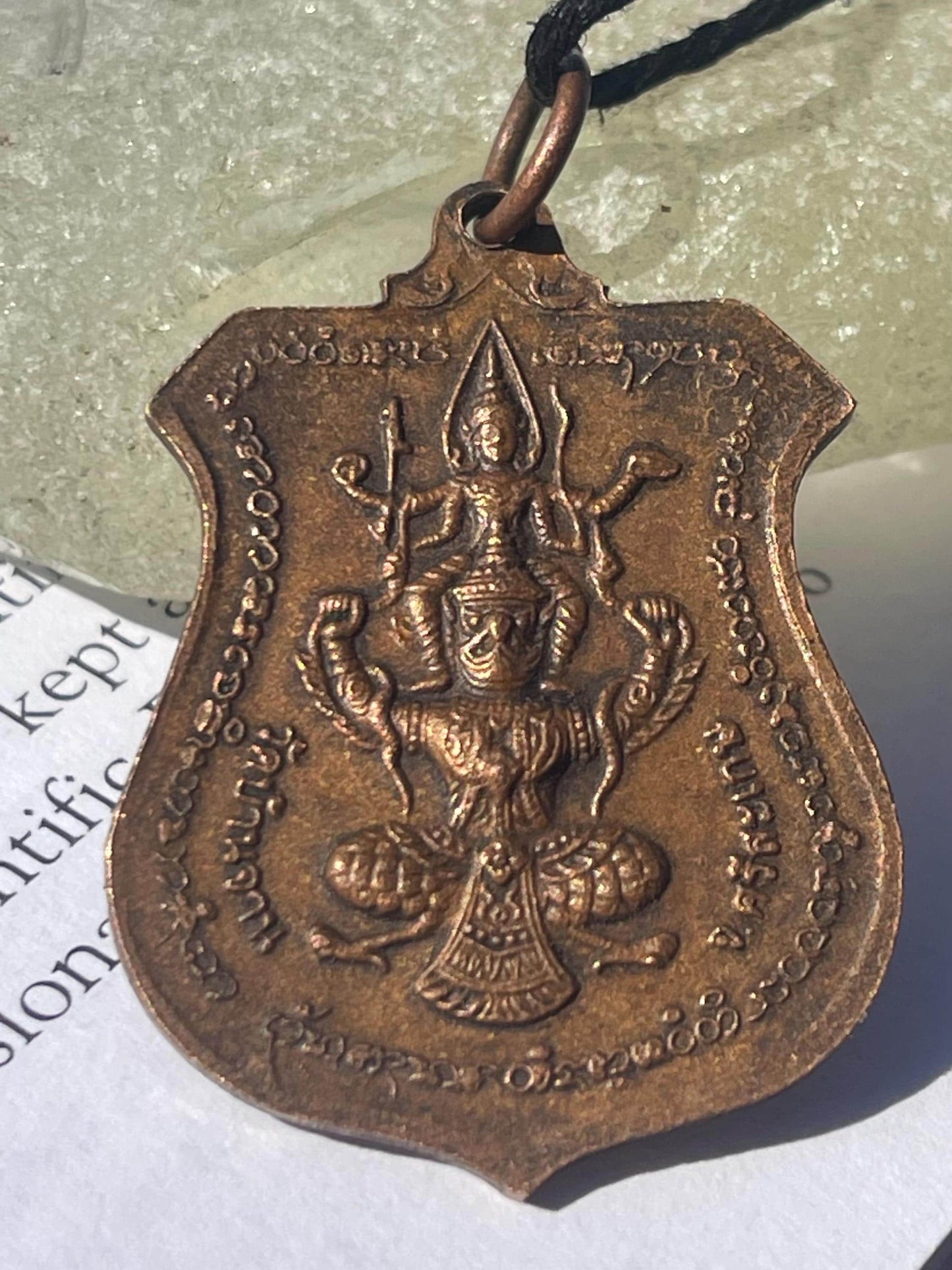 Vintage Thai Buddhist pendant. Antique Buddhist pendant. Thai amulet. Buddha necklace. Buddha jewellery. Yoga jewellery. Vintage necklaces.