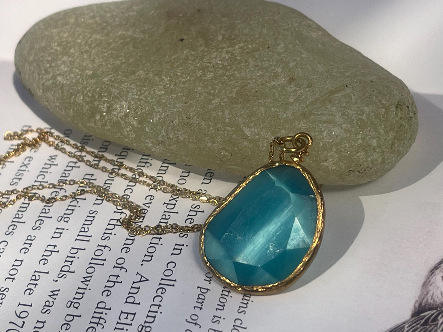 Stunning blue necklace on a recycled adjustable chain. Unusual and beautiful jewellery. Ethical, sustainable and eco friendly.