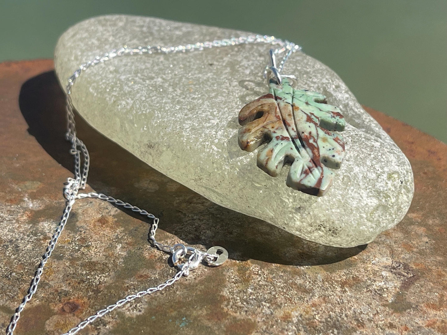 Green opal leaf necklace, opal pendant. Handmade necklace, opal jewellery, gift for gardener, unusual necklace, unique jewellery. Earthy