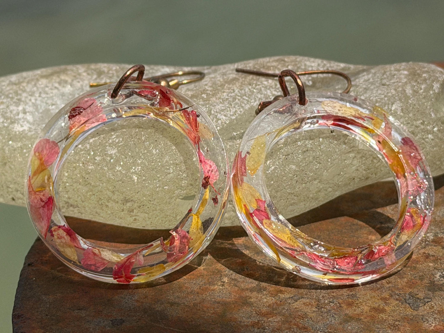 Rose and chamomile flower earrings, homemade earrings, light earrings, boho earrings, unique earrings, handmade earrings, unique jewellery