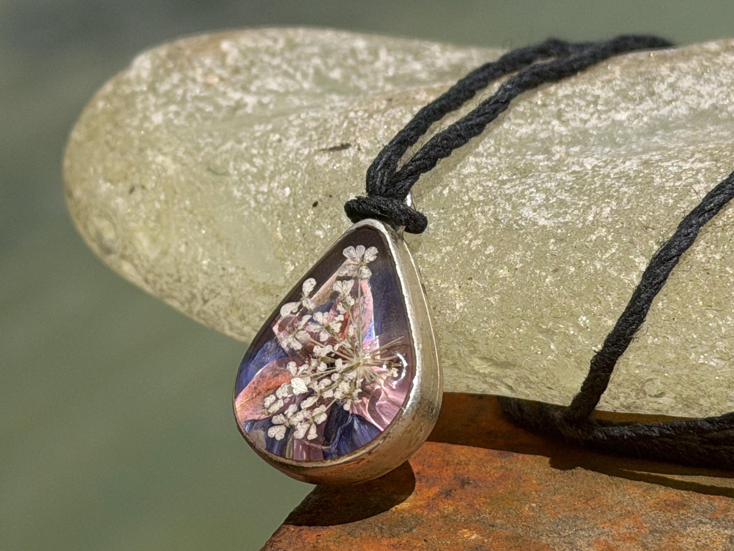 Wild carrot flower necklace, romantic necklace, ethical jewellery, unusual birthday gift for her, unique necklace, unusual gardeners gift