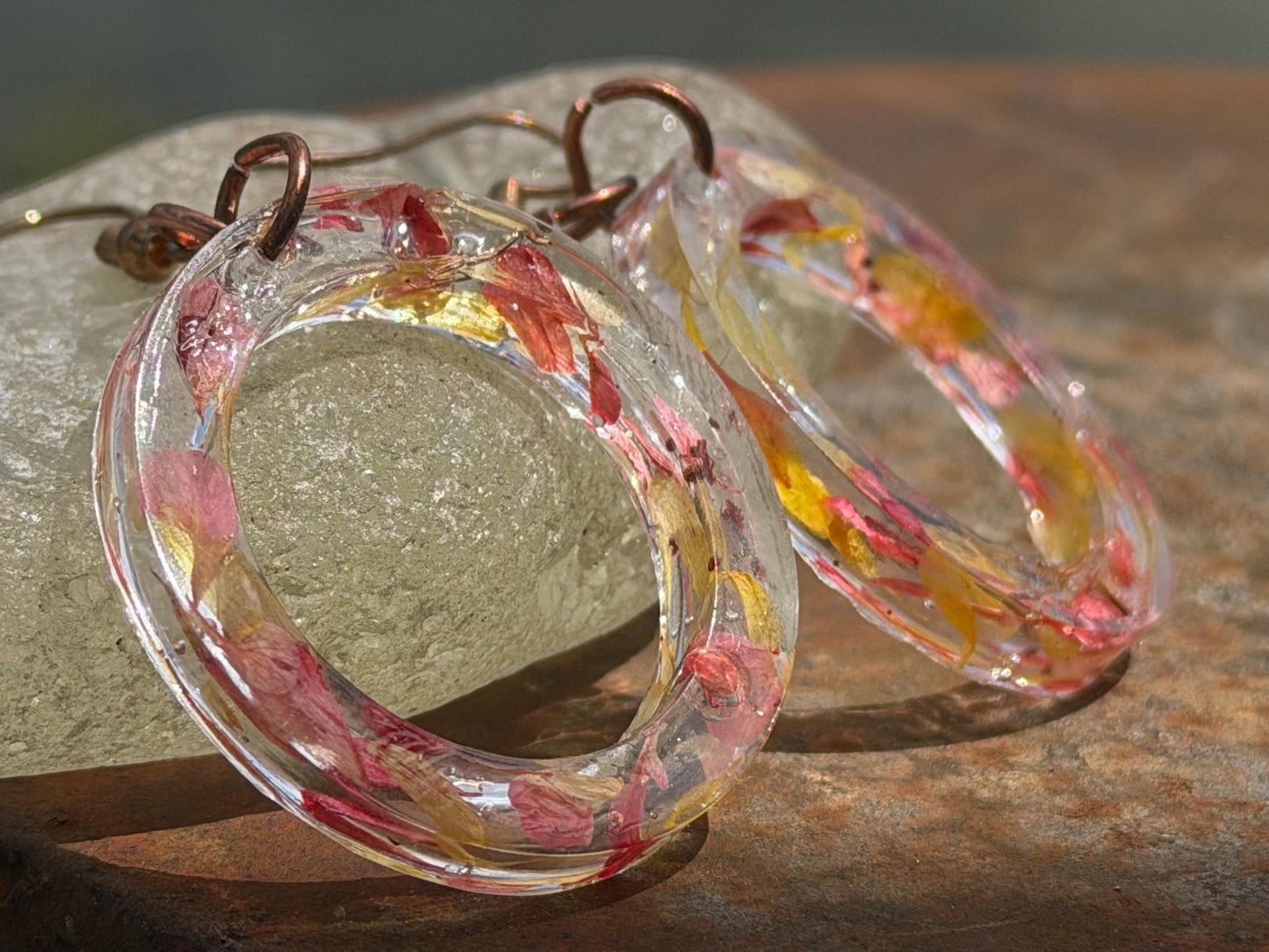 Rose and chamomile flower earrings, homemade earrings, light earrings, boho earrings, unique earrings, handmade earrings, unique jewellery