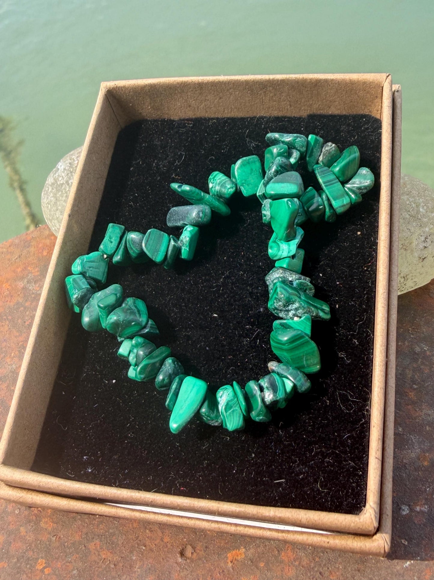 Malachite bracelet. Upcycled malachite jewellery. Ethical jewellery, unusual jewellery, malachite jewellery, green gemstone bracelet.