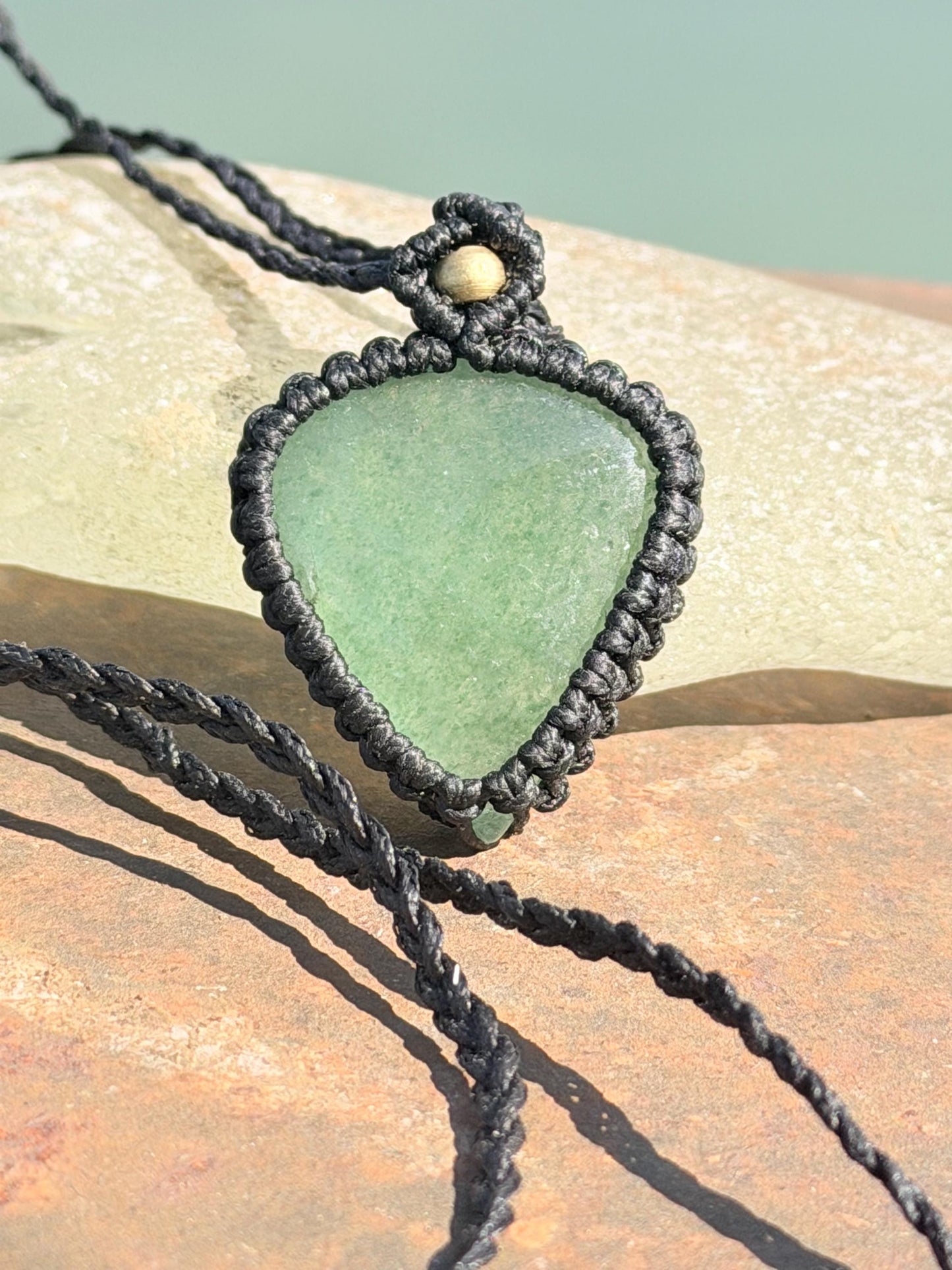 Stunning macrame green aventurine pendant. Handmade gemstone necklace, boho jewellery. Macrame jewellery. Unique jewellery.