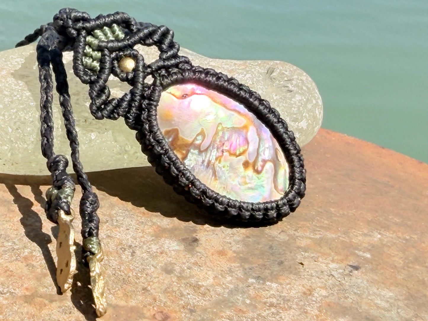 Stunning abalone necklace on an adjustable cord. Handmade gemstone necklace, boho jewellery. Macrame jewellery. Unique necklace.