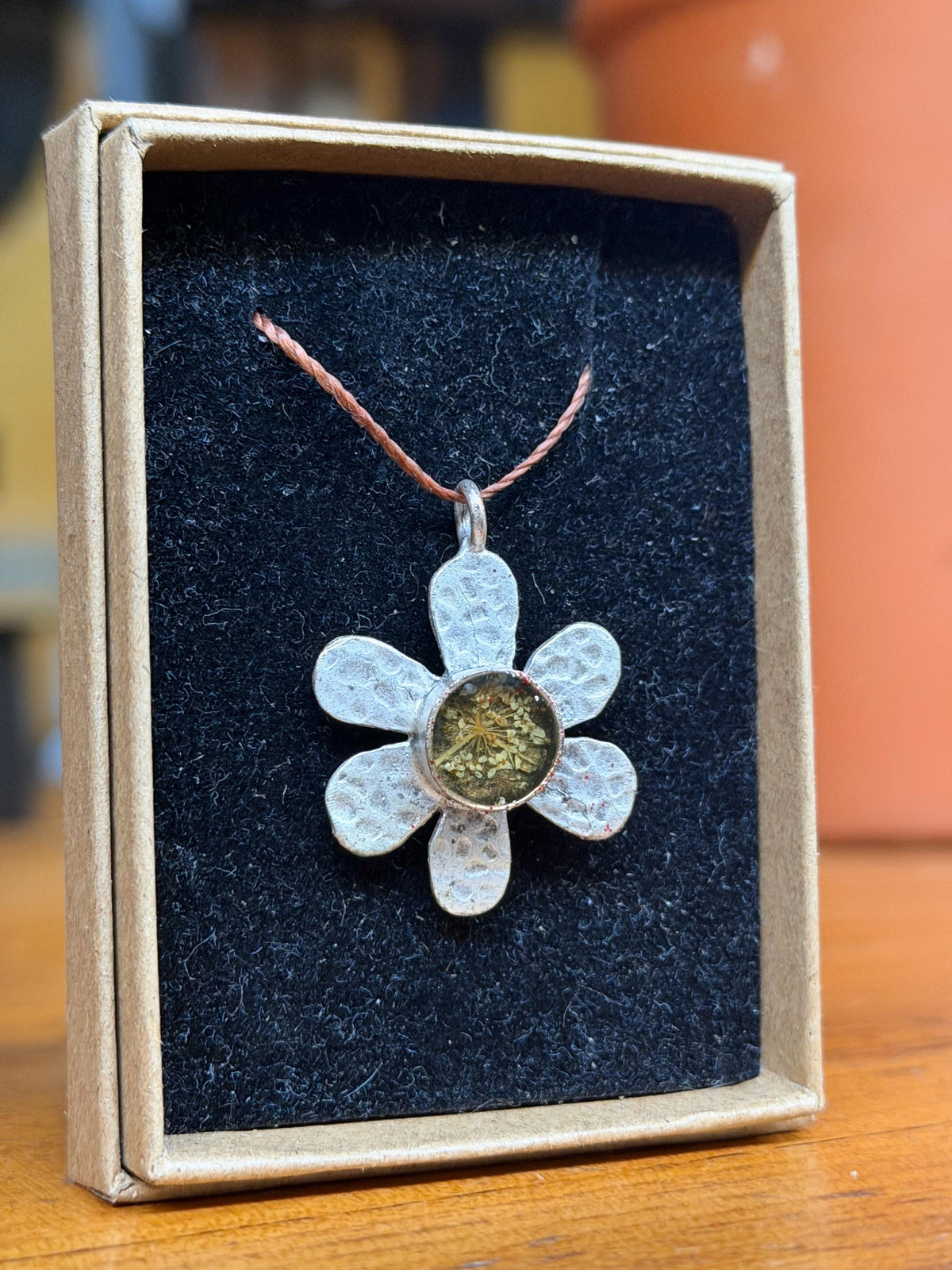 Wild carrot necklace, unusual boho necklace, unique gift for her, unique necklace. Flower necklace. Flower pendant, handmade jewellery