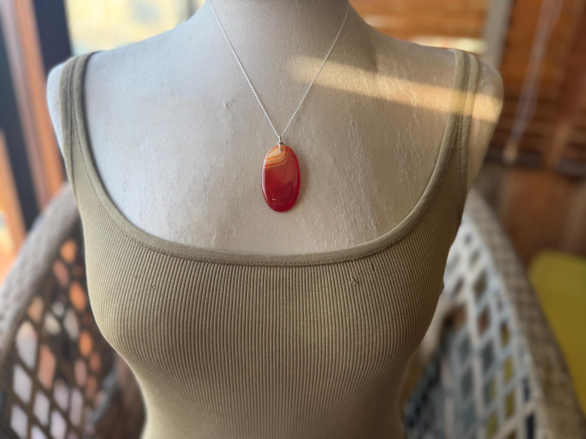 Agate necklace, ethical jewellery, bohemian necklace, unusual jewellery, agate pendant, white gemstone necklace. Boho jewellery