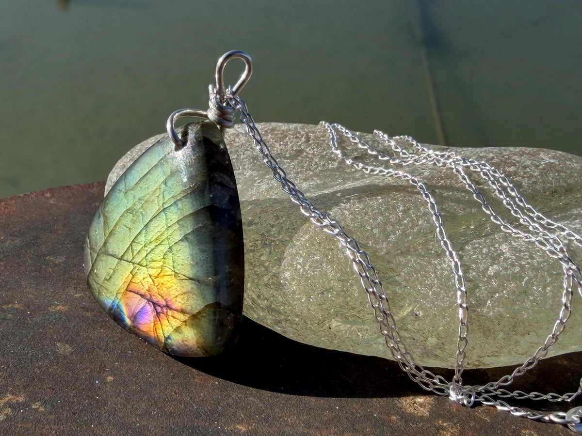 Gold labradorite necklace, labradorite jewellery, boho gift for her, unusual necklace, ethical jewellery, handmade labradorite pendant