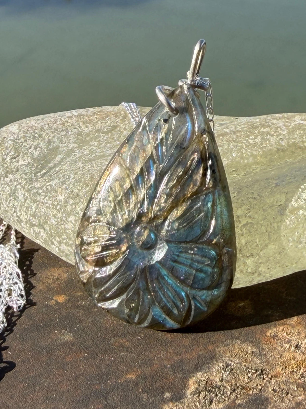 Labradorite necklace, labradorite jewellery, boho gift for her, unusual necklace, ethical jewellery, handmade necklace, labradorite pendant