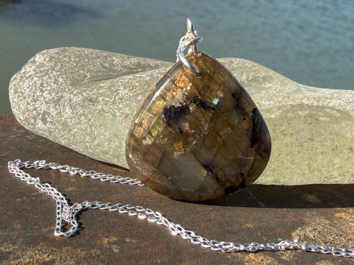 Gold labradorite necklace, labradorite jewellery, boho gift for her, unusual necklace, ethical jewellery, handmade labradorite pendant