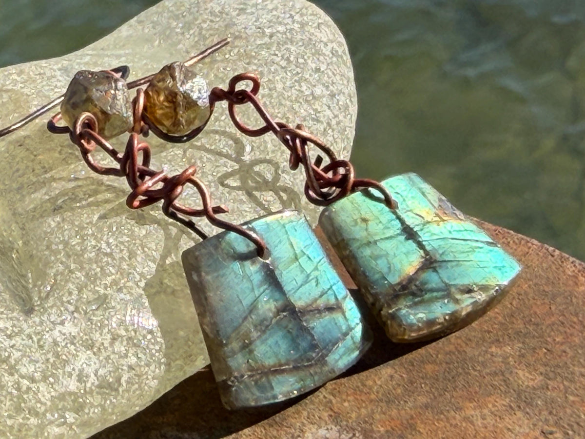 Ethically sourced labradorite earrings held on recycled copper. Ethical eco friendly  jewellery, labradorite jewellery. Boho unique earrings
