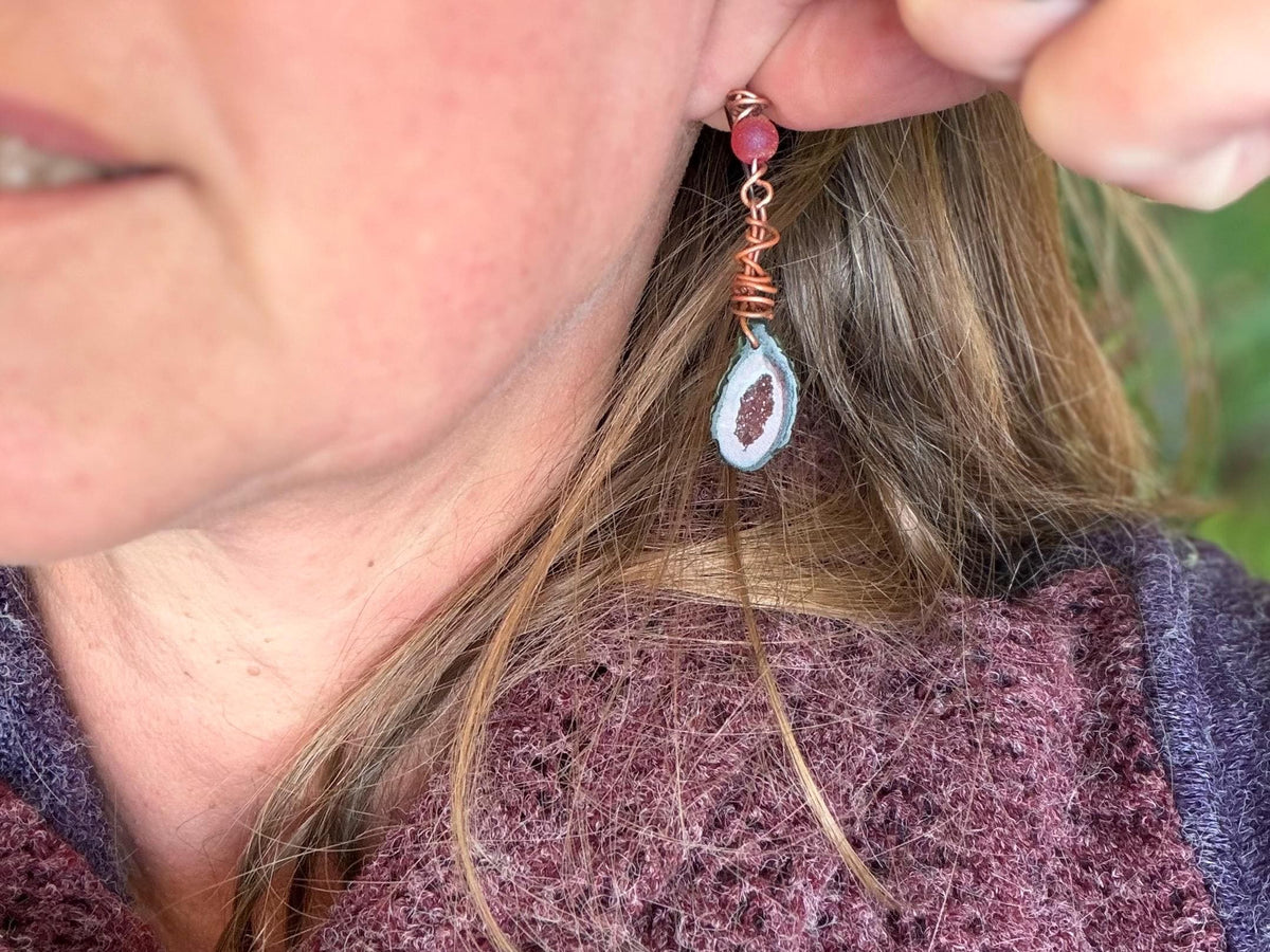Druzy agate gemstone earrings with sparkly quartz on recycled copper. Handmade earrings. Ethical jewellery, boho jewellery. Unique earrings.