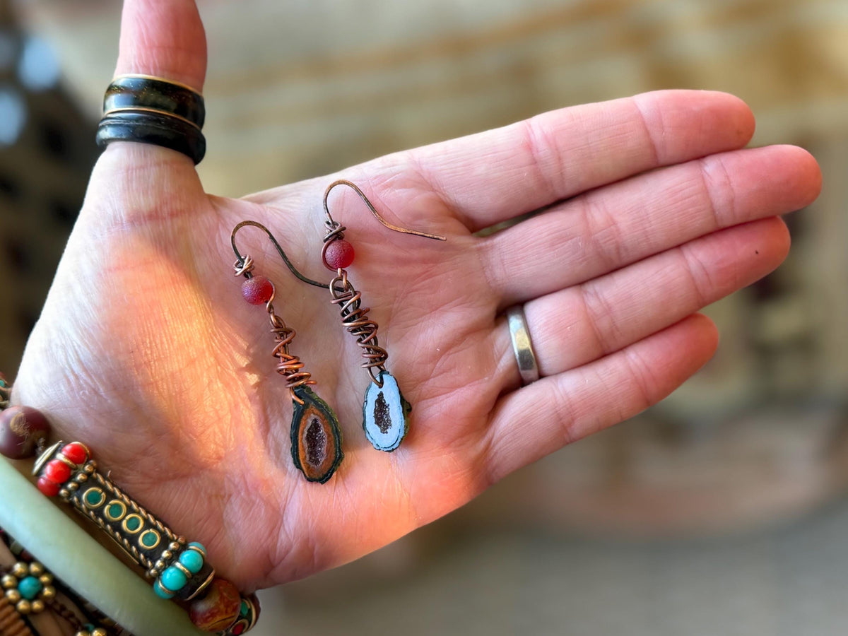 Druzy agate gemstone earrings with sparkly quartz on recycled copper. Handmade earrings. Ethical jewellery, boho jewellery. Unique earrings.