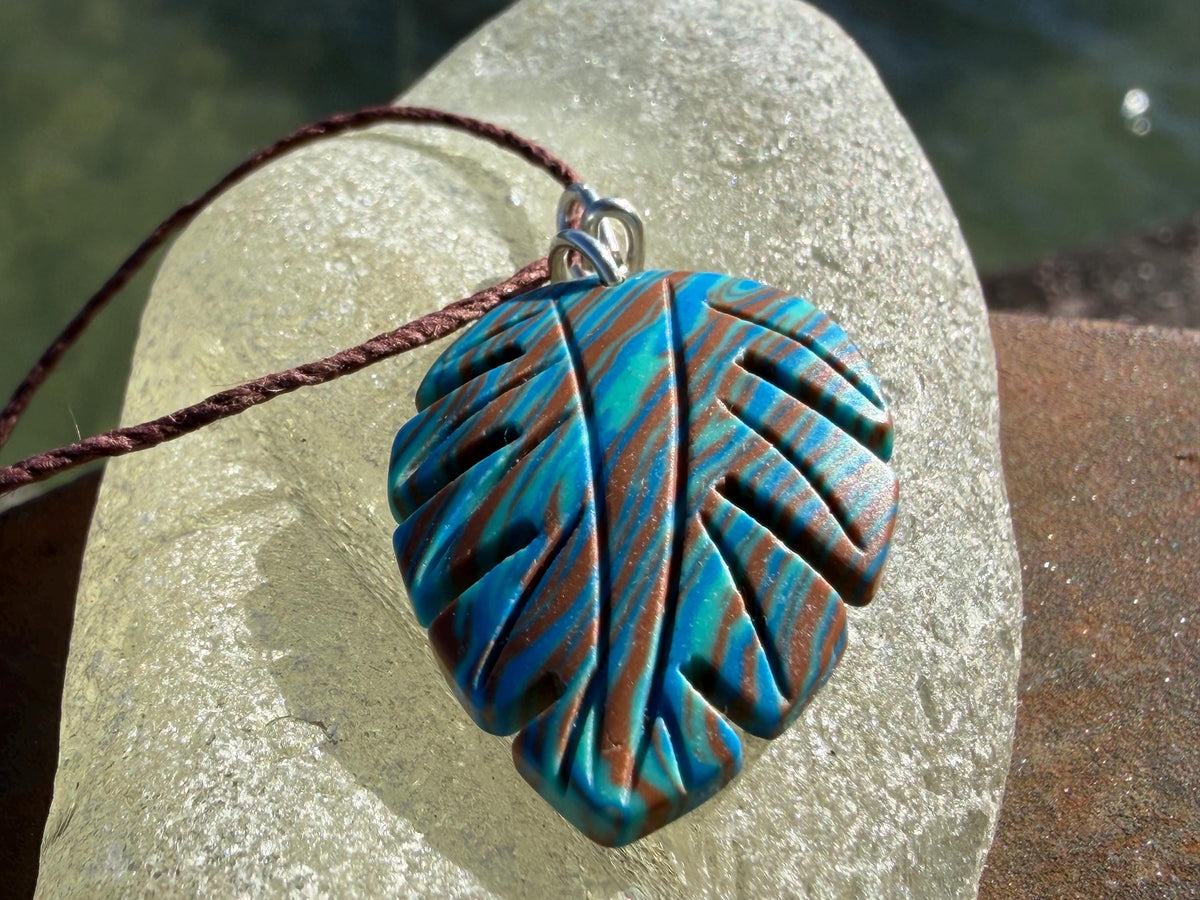 Picasso jasper leaf pendant. Unusual necklace, boho jewellery, unusual jewellery, unique gift for him. Blue leaves. recycled sterling silver