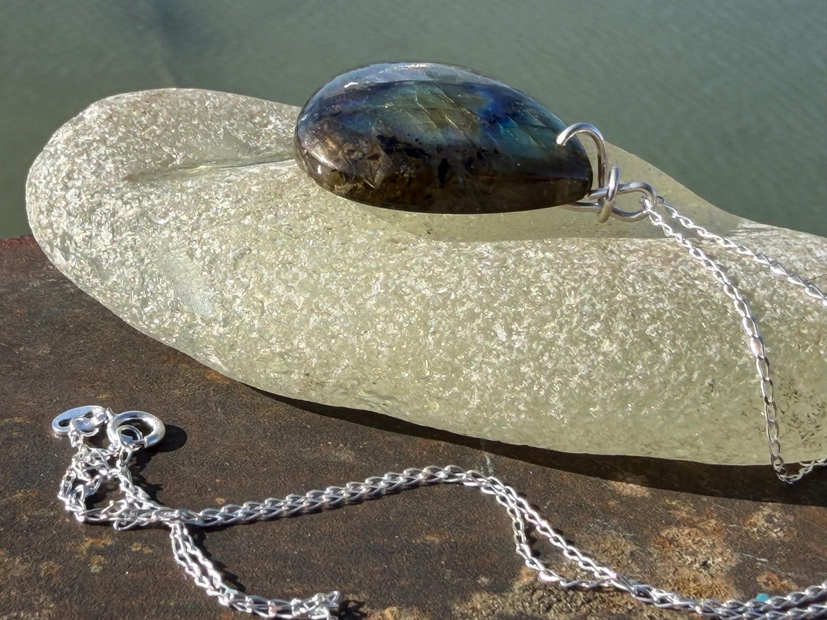 Gold labradorite necklace, labradorite jewellery, boho gift for her, unusual necklace, ethical jewellery, handmade labradorite pendant