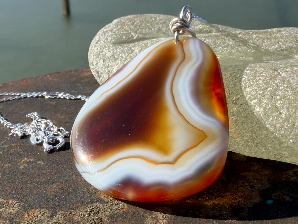 Agate necklace, ethical jewellery, bohemian necklace, unusual jewellery, agate pendant, white gemstone necklace. Boho jewellery