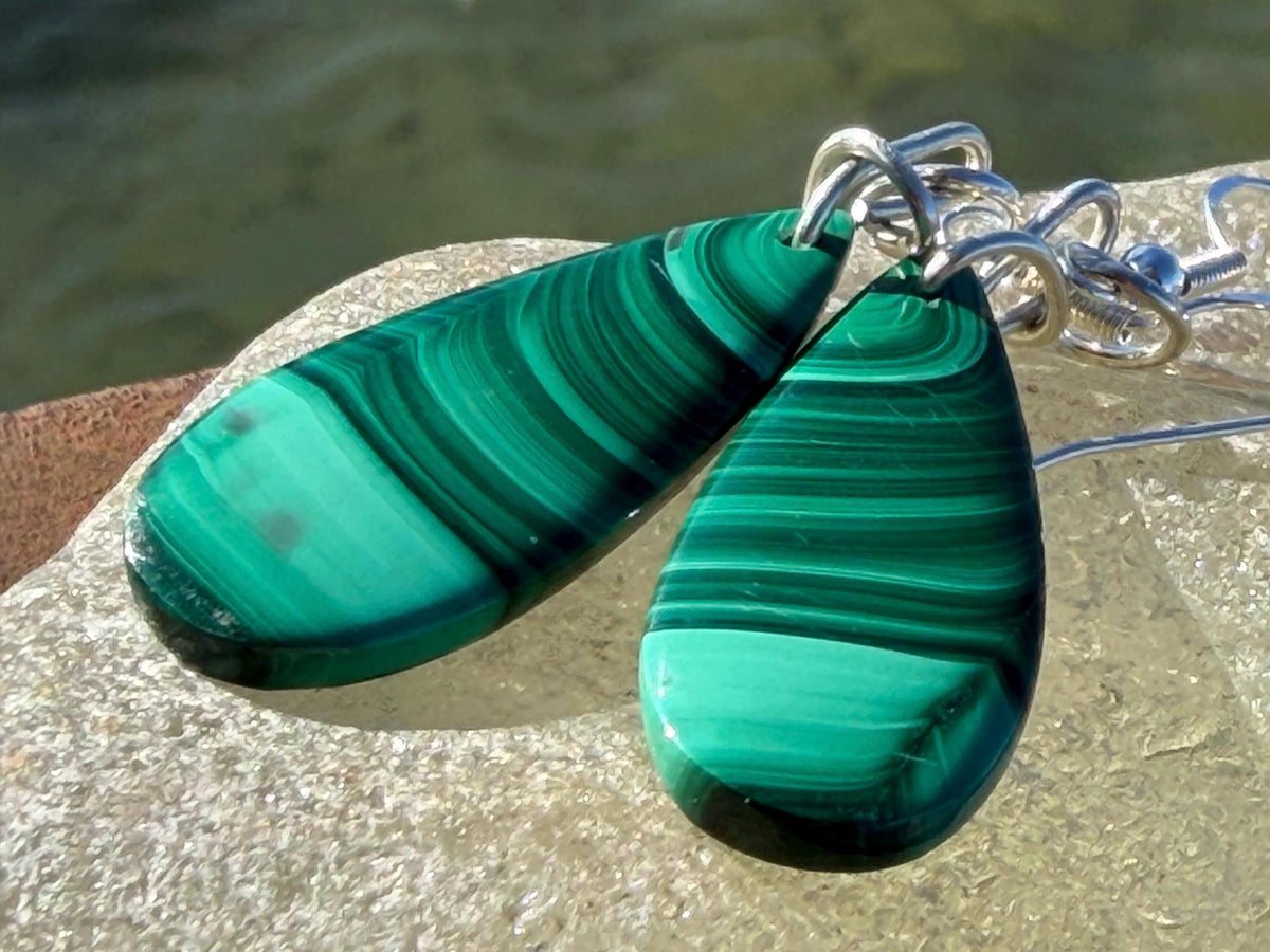Silver earrings, boho earrings, unusual gift for her, malachite earrings, malachite jewellery, green gemstone earrings. Unusual jewellery